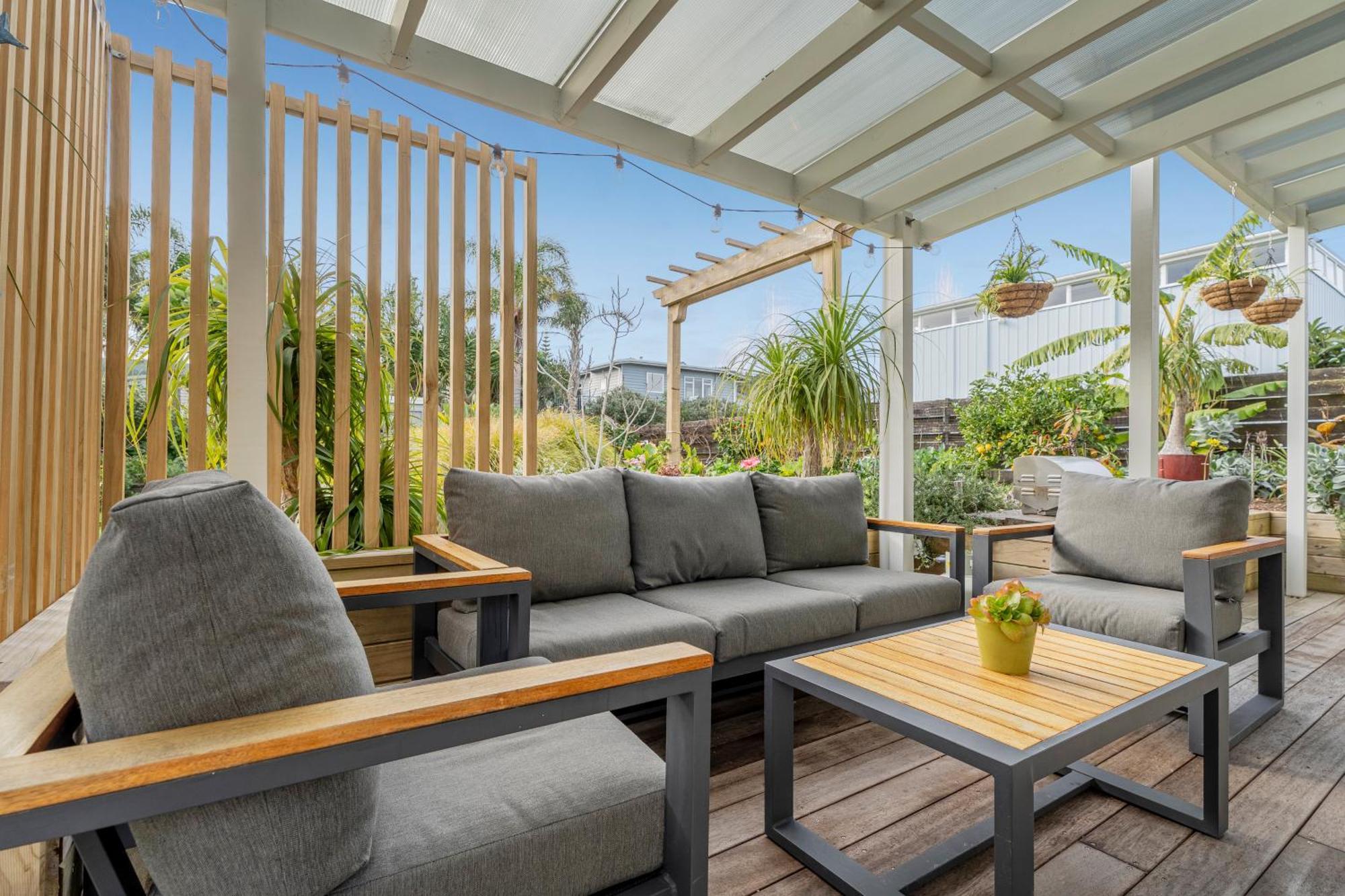 Coast Awhile - Whangamata Holiday Home Екстер'єр фото