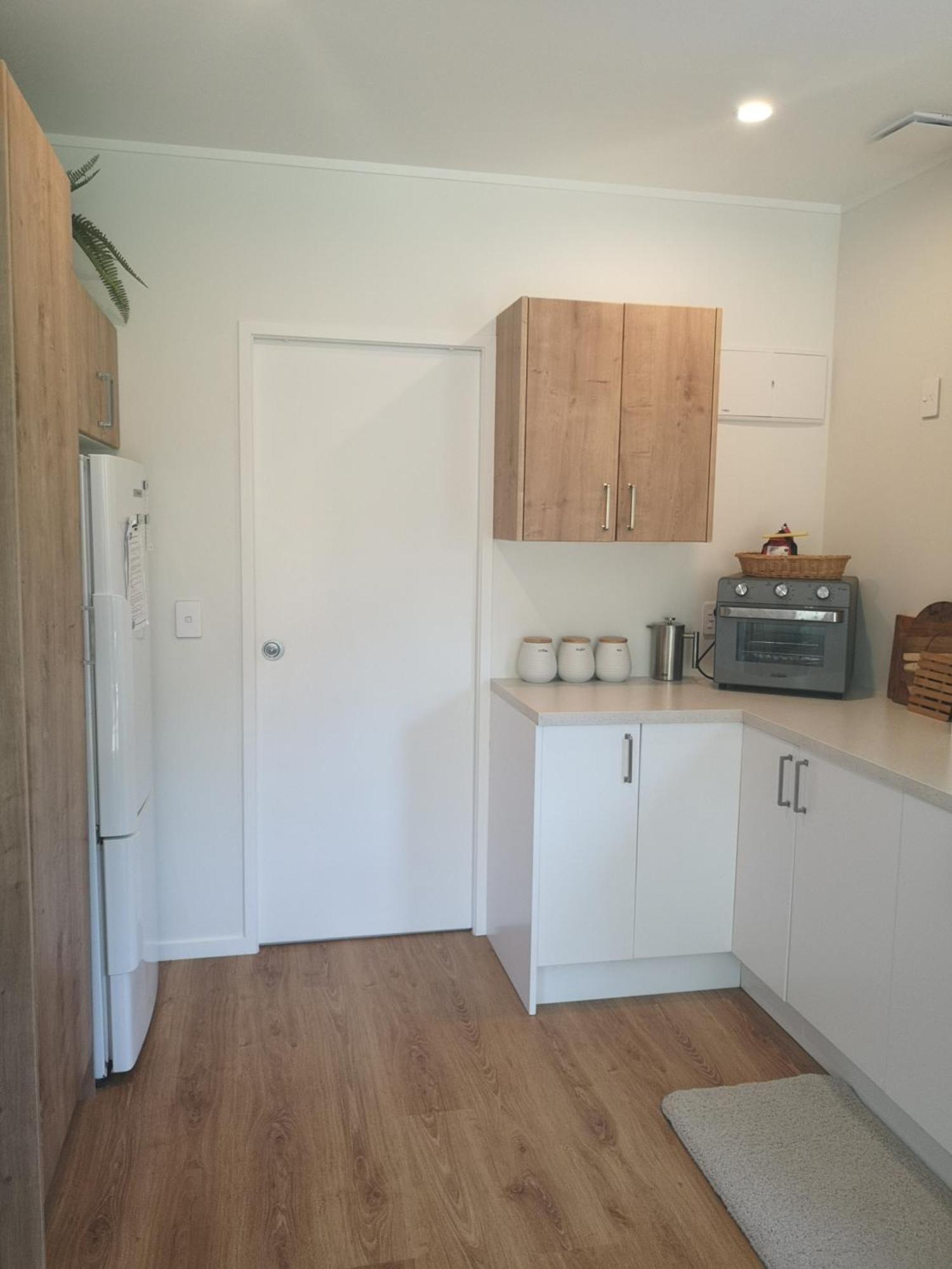 Coast Awhile - Whangamata Holiday Home Екстер'єр фото